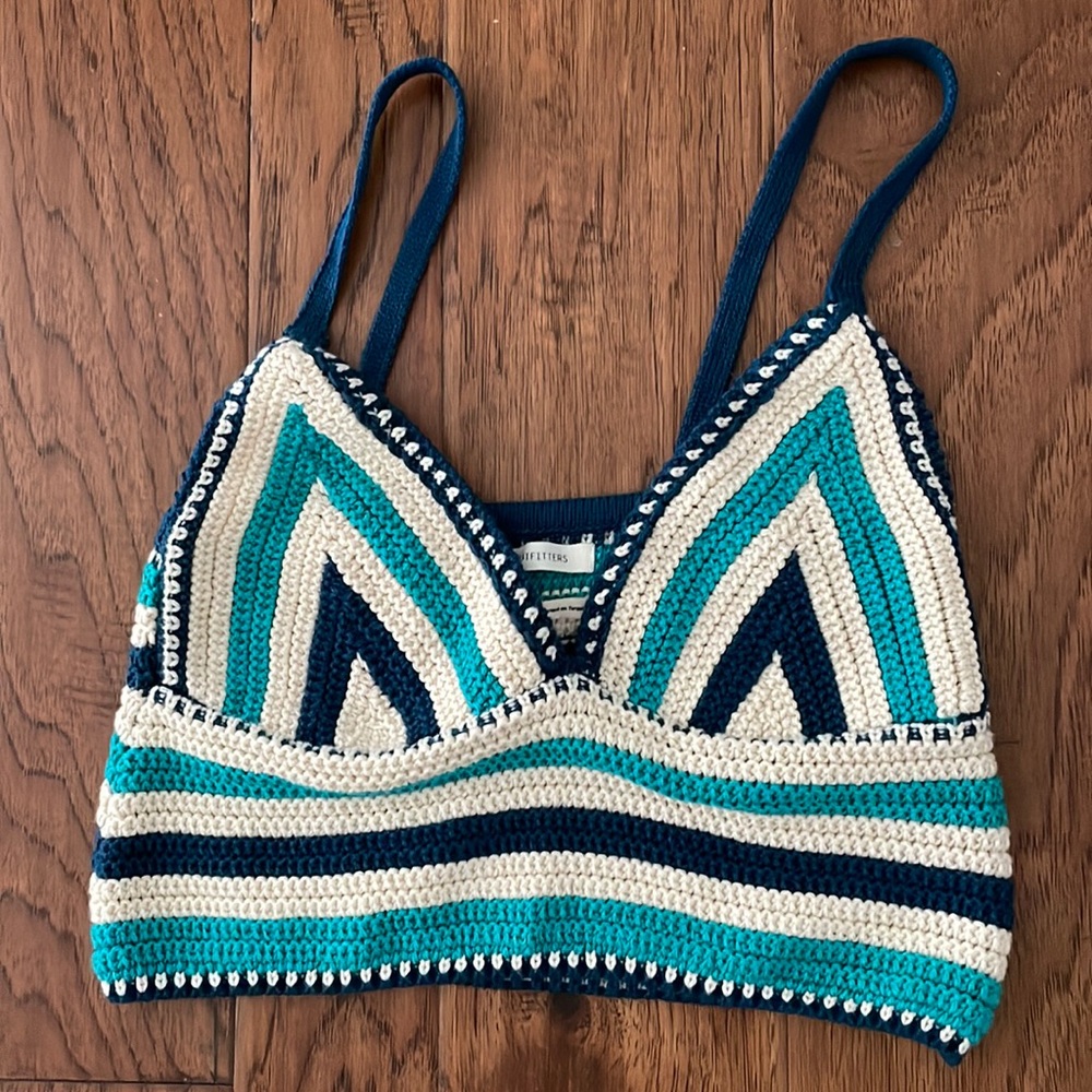 URBAN OUTFITTERS